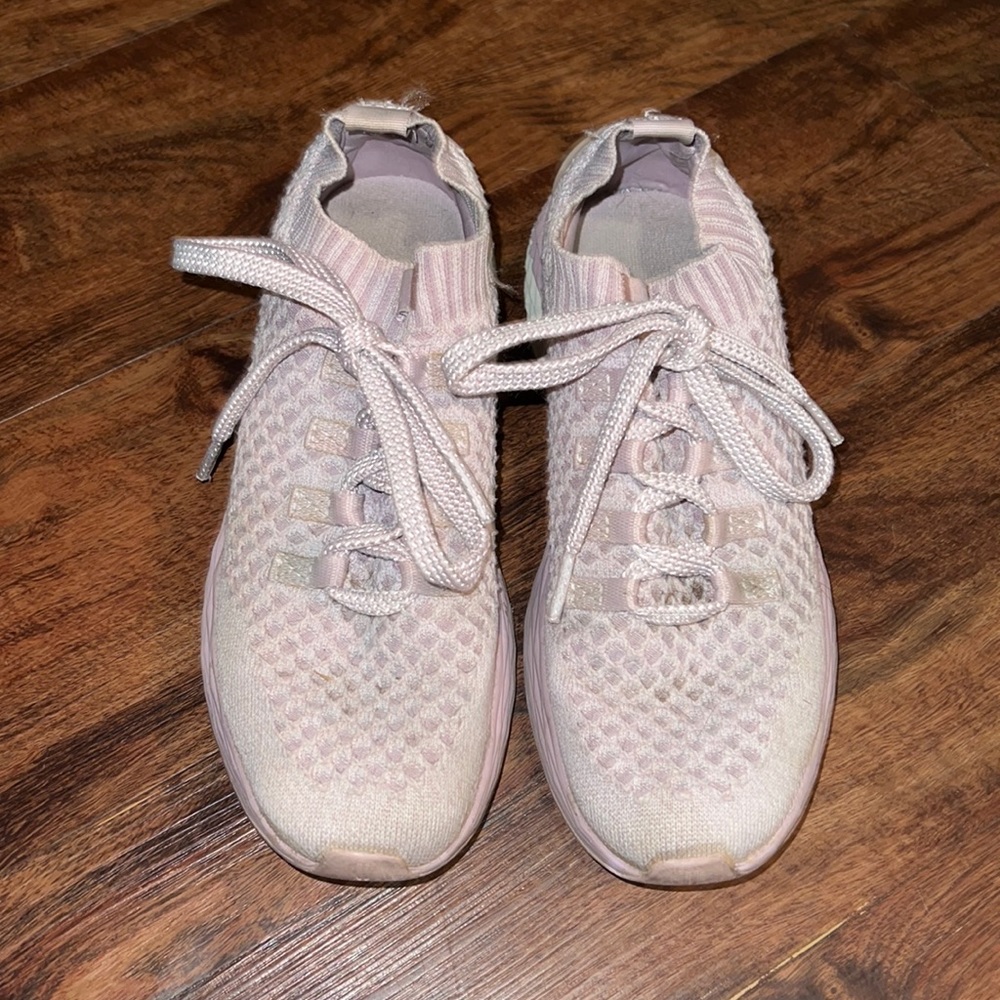 Lilac NOBULL runners